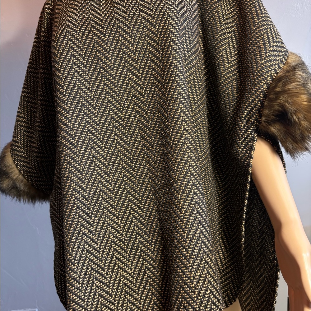 Tashon Tweed Plus Size Sweater Caplet  With Faux Fur Sleeves